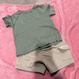 Champion Boys Toddler Green Tan Shorts Outfit Sz 18m